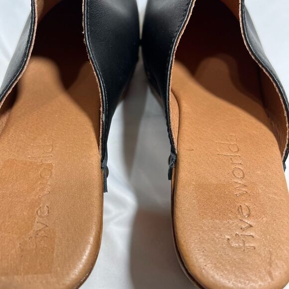 Five Worlds Black Leather Studded Clogs Size 10 - Picture 9 of 10